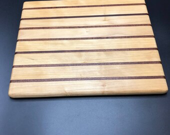 Wood cutting board