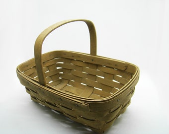 Small Longaberger Spring Basket, Handmade Baskets, Woven Baskets, Wood Baskets, Collectible Baskets, Small Baskets, Home Decor