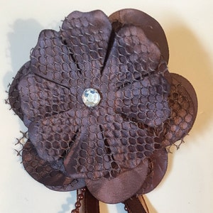 Silk flower barrette / flower hair accessory / flower hair clip