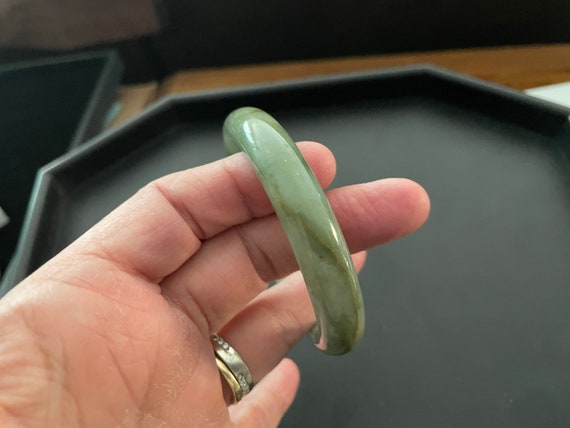 Jadeite bangle bracelet - image 3