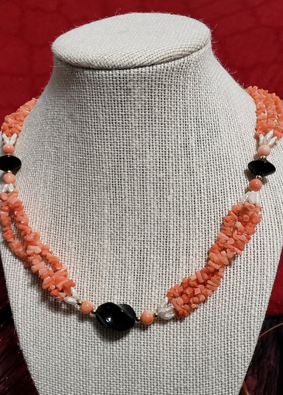 Coral, Black onyx, Fresh water Pearl necklace