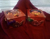 mardi gras boxs keepsake. your best beads, cigars, pictures etc.