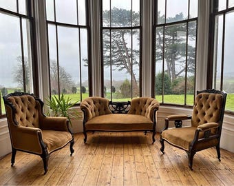 Victorian 3 Piece Parlour Suite Button Back Mahogany Settee and Armchairs Antique