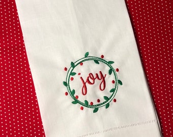 Joy Wreath Linen Towel