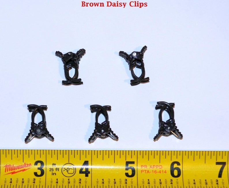 Bin 100 Pack Of Brown Daisy Clip By Sophie/'s Orchids 590886