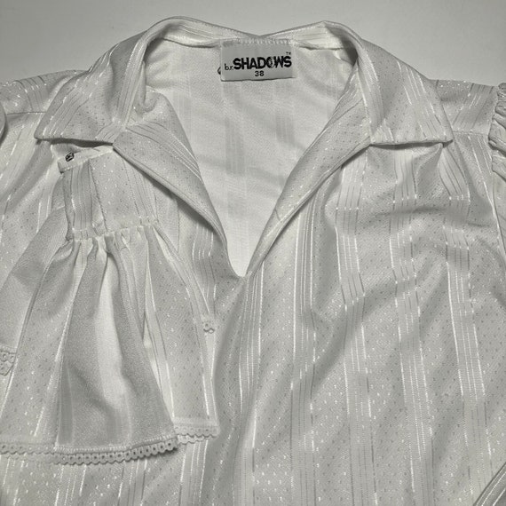 VTG 80s does 60s Women’s Blouse Bright White w/ I… - image 5