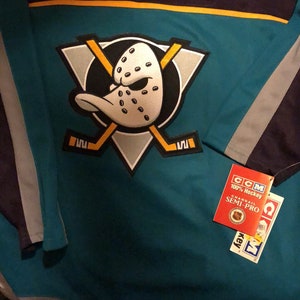 Vtg NWT Rare NHL Anaheim Mighty Ducks 3D Crest Authentic On Ice Jersey.  Size 48