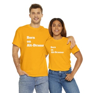 Born on Alt- Draenor Lightforged Draenei T Unisex sizes to 5XL!