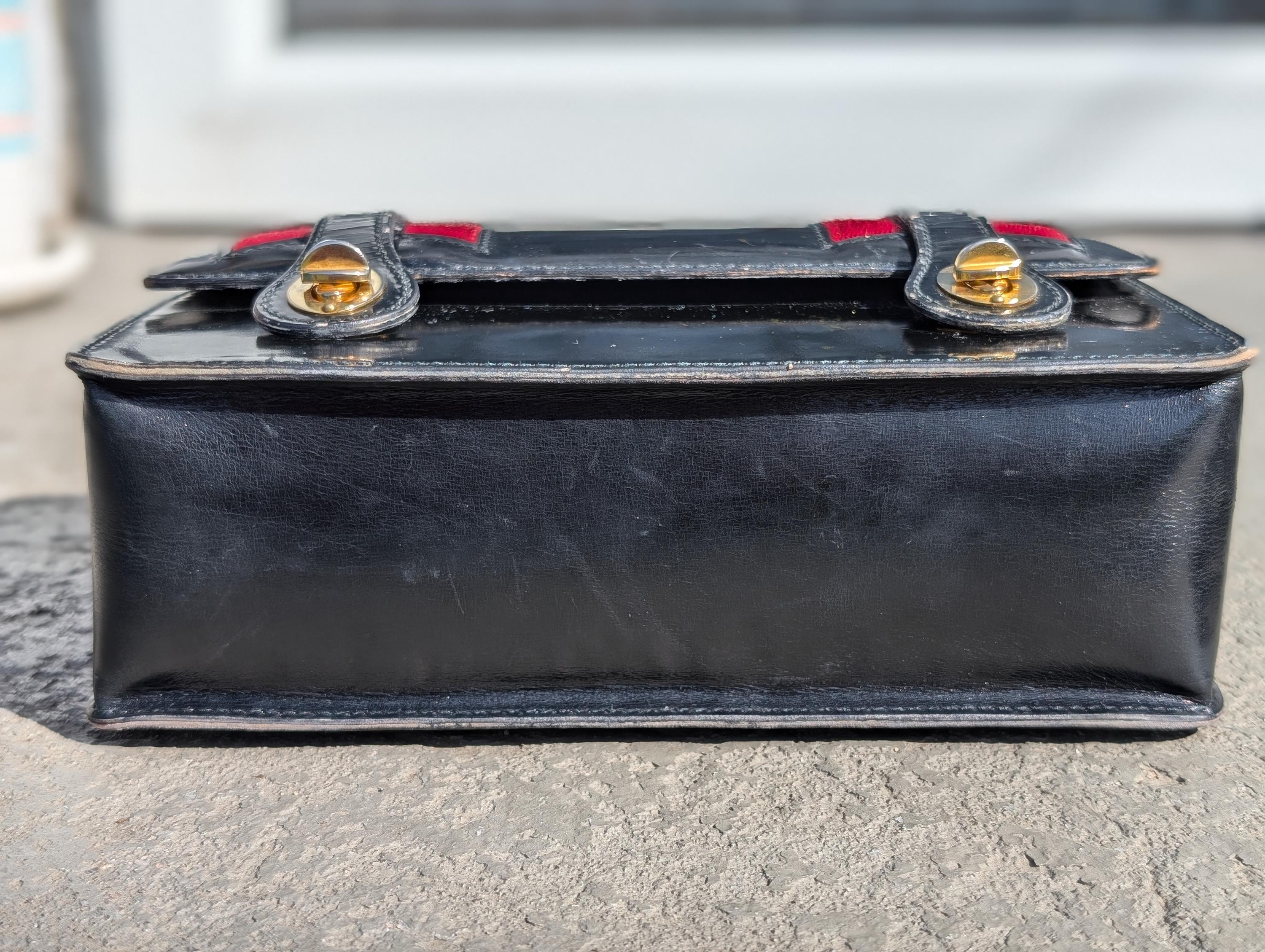 Rare Vintage 1960s Gucci Black Patent Leather Lunchbox Purse With