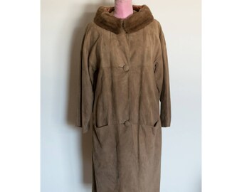 1960s Suede swing coat with fox fur collar
