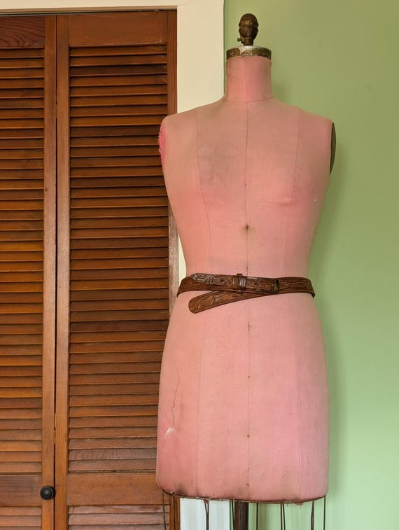 Vintage Leather Belt Hand Tooled Tan Boho 70s Western Waist Belt Silver Buckle