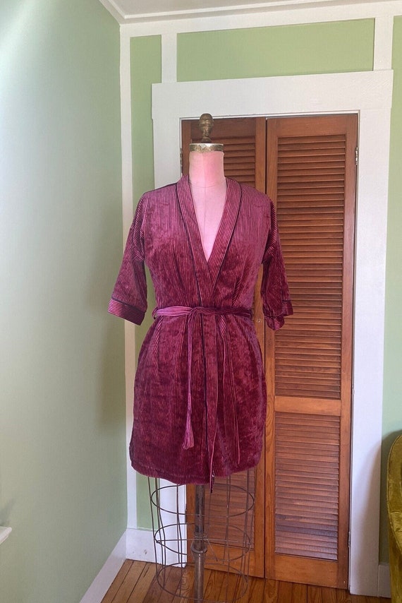 1970s Pink and Black Striped Robe