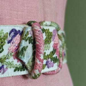 Vintage Embroidered Floral Belt - Etsy display picture 2