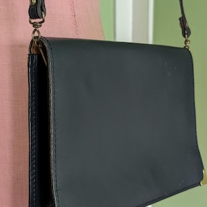 Navy Leather Shoulder Purse Front Flap Closure