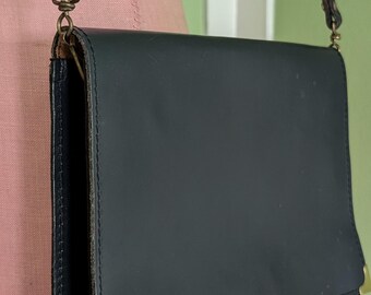 Navy Leather Shoulder Purse Front Flap Closure