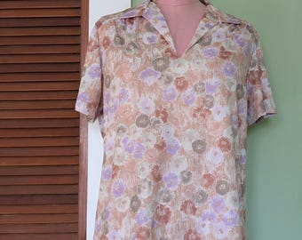 1970s Floral Collared Polyester Short Sleeve Top