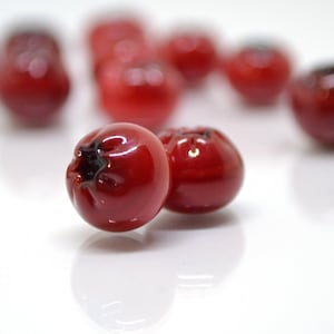 Red lingonberry glass beads, Red glass huckleberry, Nothern berry, Lampwork berry, Lampwork cowberry, Glass red whortleberry