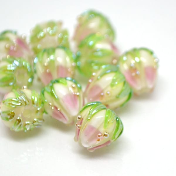 Pink milk glass beads, 10mm flower beads, Two tone beads, Floral theme beads, Floral lampwork, Artisan lampwork, bud green leaf, Jewelry