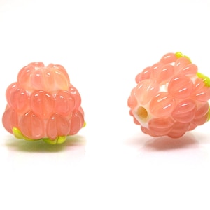 Salmon glass raspberry, Peach Lampwork berries, Lampwork berry beads, Berry jewelry making, Artisan lampwork, Summer glass beads, Berry
