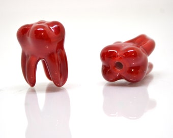 Red tooth beads, Red Molar beads, Glass Root tooth beads, Dentist gift, Dentist surprise,Lampwork beads, Teeth necklace