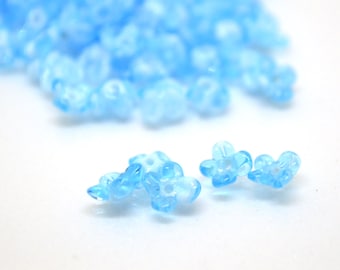 perles bleues de fleur aqua perles bleues de ciel mini perles de fleur petites perles de fleur quelque chose de bleu couronne de diadème fait main perles de lampadaire bleu clair