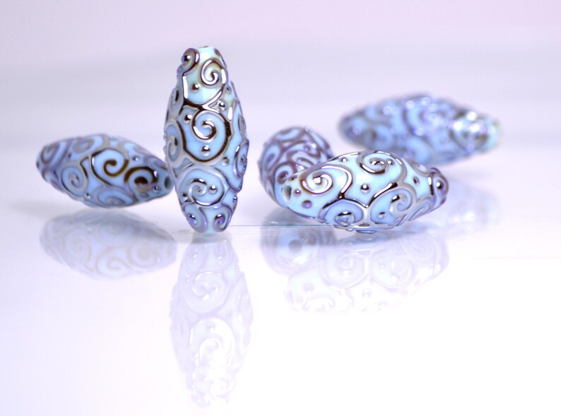 sky blue lampwork handmade bead oval swirl jewelry making artisan heavenly set silver mirror texture pendant curl rhombus wedding angelical image 9