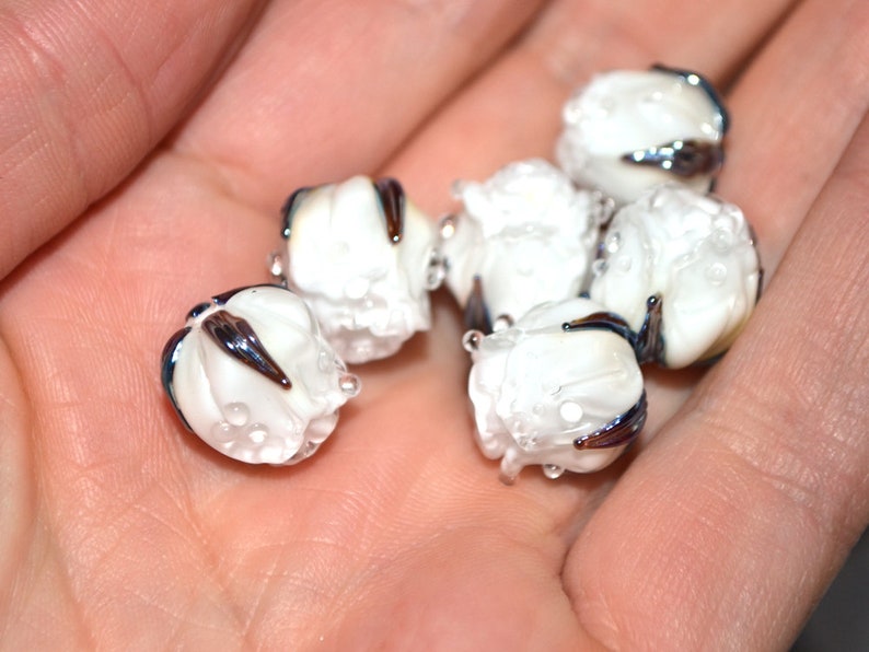 Floral jewelry making White silver rosebud beads Lampwork pair Glass rose beads Flower bud beads white floral lampwork