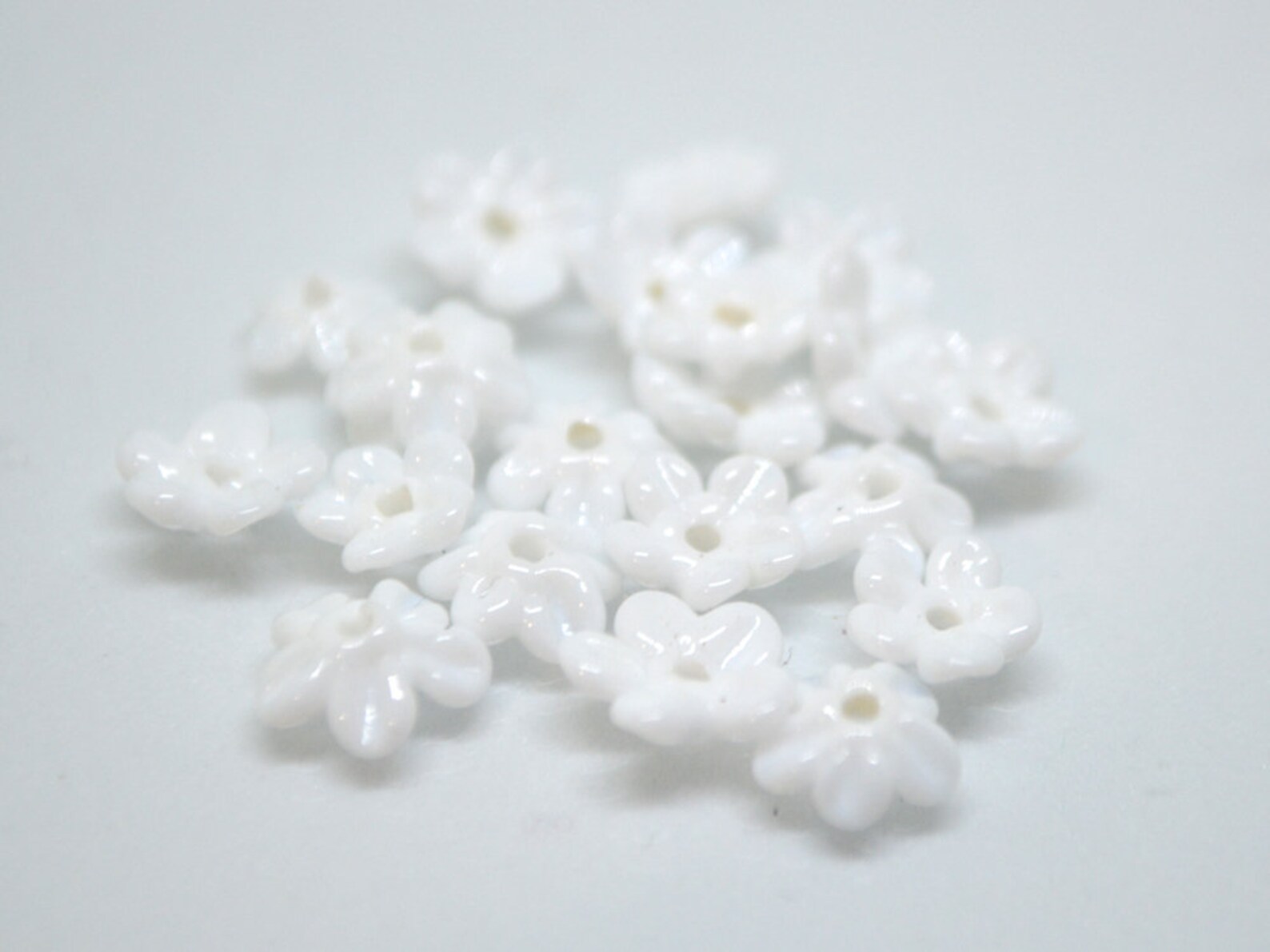 Mini Flower Beads White Opaque Beads Wedding Flowers Flower Etsy