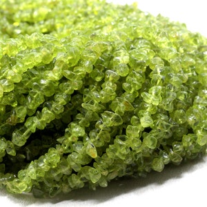 16&quot; Long Natural Peridot Chip Beads,Uncut Beads,Peridot Beads,4-5 MM,Jewelry Making,Polished Smooth Beads,Gemstone Beads,Wholesale Price