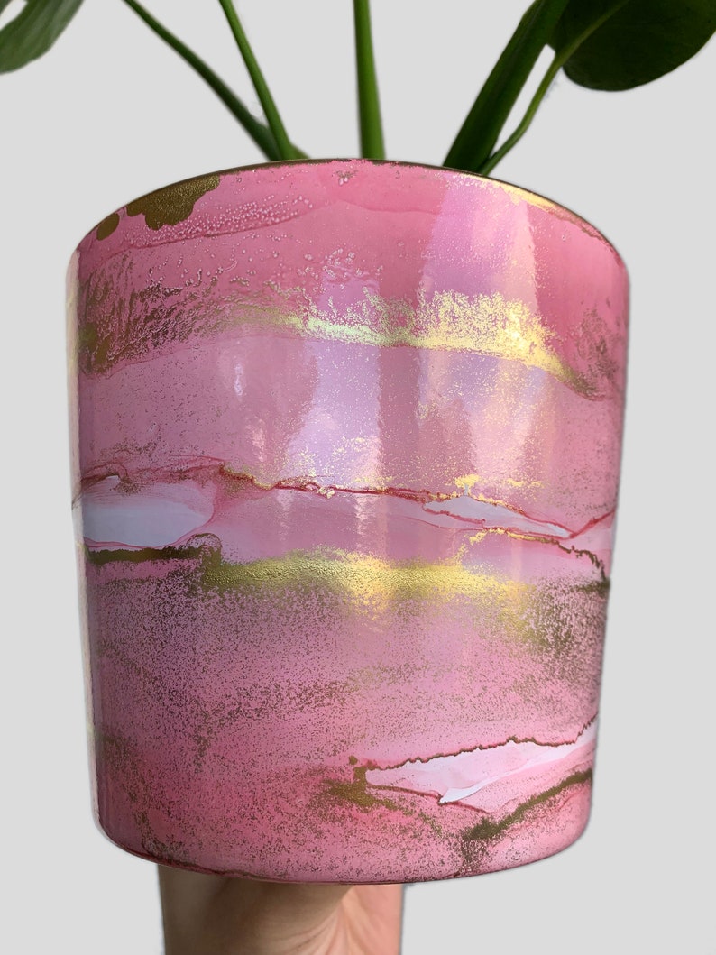 Hand Painted Plant Pot with Drainage Hole, Terracotta Pot, Light Pink, Peach and Gold, Fluid Art Pot Planter, Indoor Pot, Colourful, Marble image 2