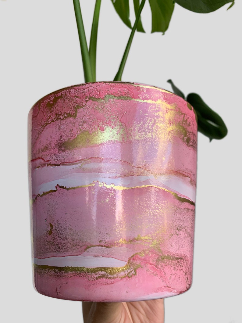 Hand Painted Plant Pot with Drainage Hole, Terracotta Pot, Light Pink, Peach and Gold, Fluid Art Pot Planter, Indoor Pot, Colourful, Marble image 3