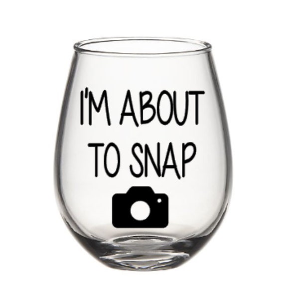 Photographer wine glass. Photographer gift.