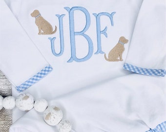 Vestido de cachorro monograma/babero/paño de eructo