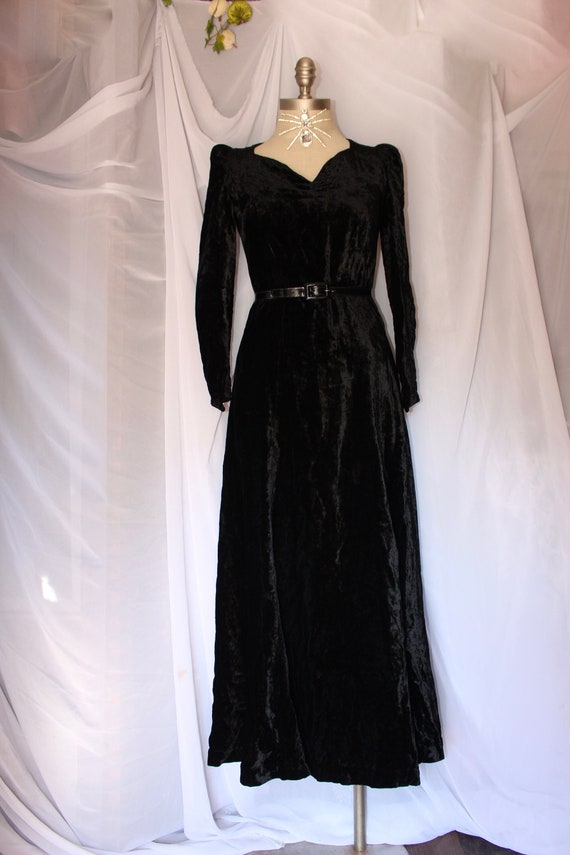 Vintage 1940s Black Velvet Dress | Vampira - image 1