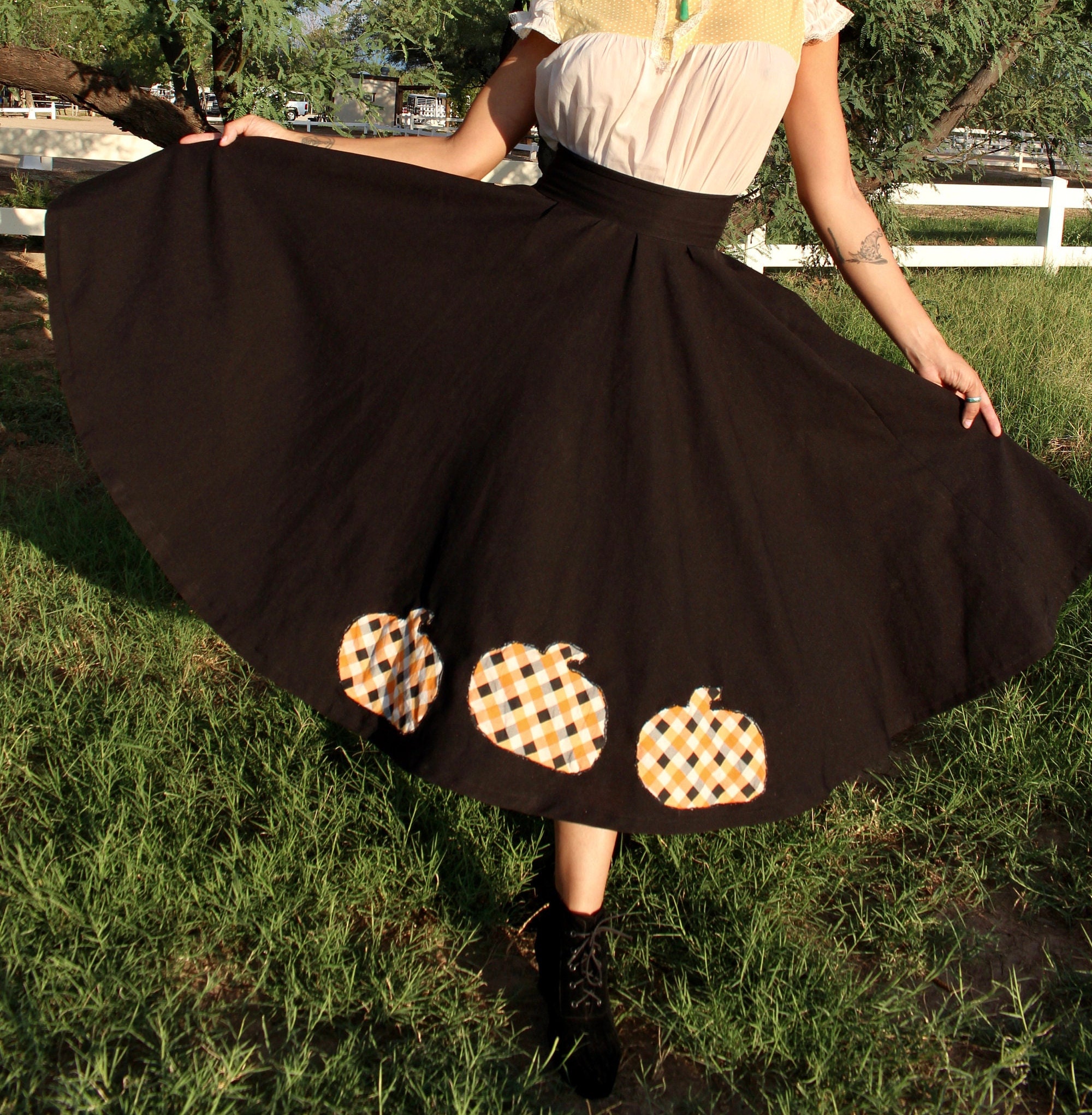 エンフォルド CIRCLE SKIRT ブラック Black Skater Skirt, Circle Skirt Soft Flowing Spandex Fabric