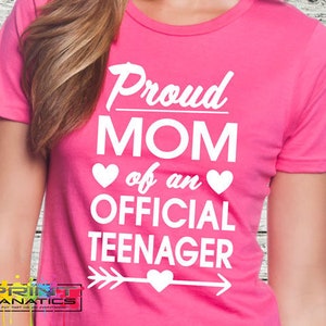 Stolze Mama einer offiziellen Teenager Datei, Offizielles Teenager 13 Shirt, Eltern Shirt 13. Geburtstag, stolze Mama Shirt, Mama teenager, cricut svg