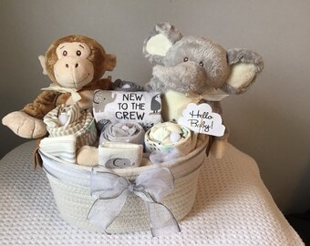 safari baby hamper