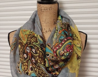 Stylish vibrant infinity scarf with floral design