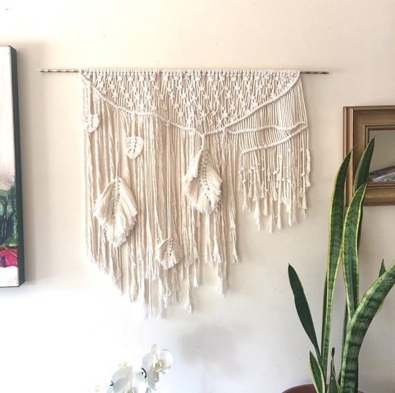 UK BEIGE HANDMADE LARGE MACRAME BOHO WALL HANGING
