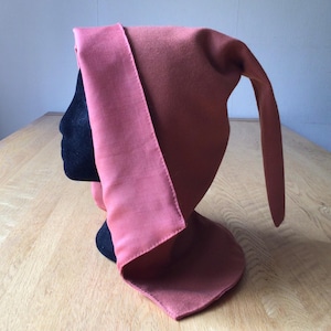 Medieval ladies open hood, pink wool hood, reenactment, 15th century, 14th century, hand sewn hood