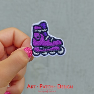 Embroidered "Roller" thermostick patch, Ecusson, Embroidered Patch, Iron on Patch, Embroidered Iron Applique