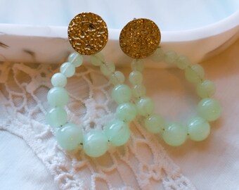Boucles d'oreilles perles blanches, créoles vintage, cadeau femme