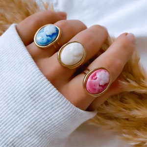 Bague Cameo Lady pink en acier reglable image 2