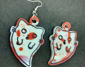 Resin Ghost Kitty Earrings: Spooky Halloween Fun