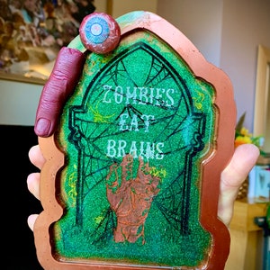 SALE!!* Halloween Zombie Resin Tray Wall Art - light up creepy, gothic, gore blood and body parts