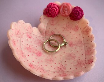 Rose Quartz Frill Heart Trinket Tray/Ring Dish - floral, love heart pattern - handmade clay