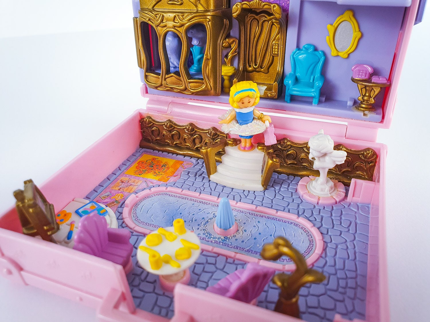キャラクターグッズ polly pocket  polly in paris Polly Pocket Vintage Polly in Paris 1996, Vacation Fun