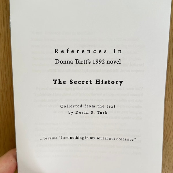Références dans The Secret History : un fanzine