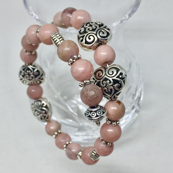 Pulsera de envoltura de corazón de filigrana de plata rhodonita, joyas de alambre de memoria de piedra rosa, pulsera de piedra preciosa elástica