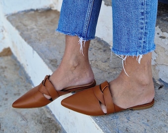 Mule shoes for women in tobacco,women's mules, leather loafers, black slippers, black leather moccasins,slip on flats,pointy mules, pvc sole